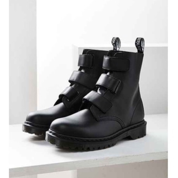 doc martens coralia black